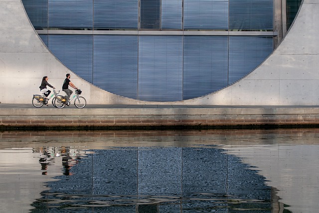 サイクリングを始める初心者向けの自転車と風景