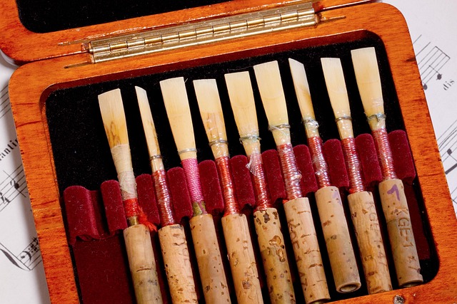 トランペットのマウスピースの各部名称と構造図